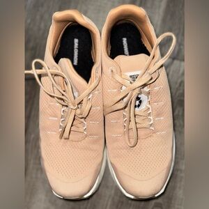 Salomon Women's Beige Sneakers